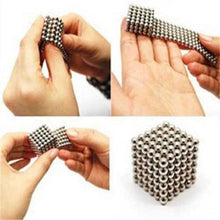 Load image into Gallery viewer, Magnet Toys Multi Molding Buckyballs