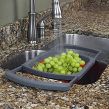 Load image into Gallery viewer, Progressive Collapsible Colander